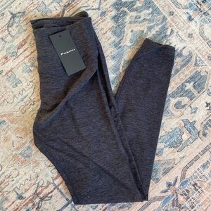 NWT Fabletics Leggings